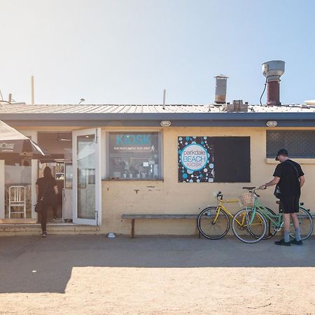 Beachside Vibes 2 Min Stroll To Parkdale Beachヴィラ エクステリア 写真